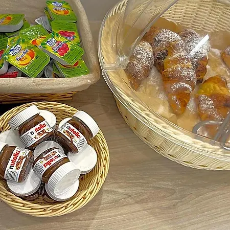 מלון Auroom נאפולי