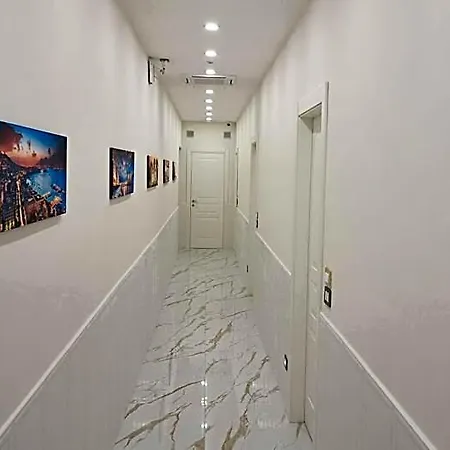 Auroom Hotel